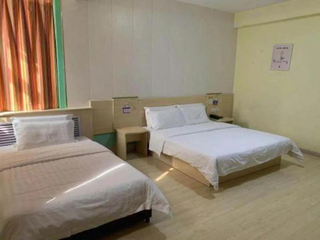 Bed in 7 Days Inn Zoucheng Chengqian East Road Yiwu Trade Market