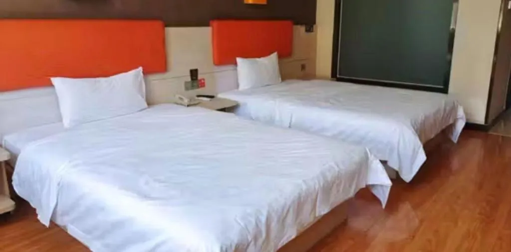 Bed in 7 Days Premium·Shihezi Passenger Terminal