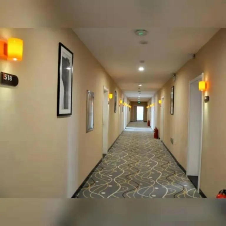 7 Days Premium· Daqing City Government Wanda Plaza