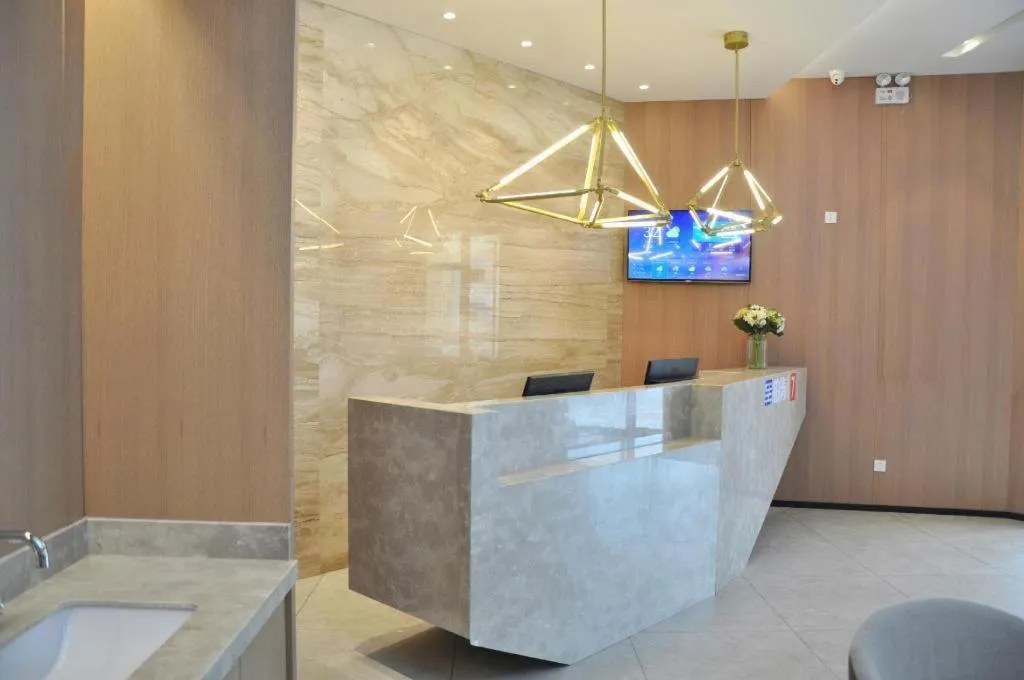 7 Days Premium· Daqing City Government Wanda Plaza