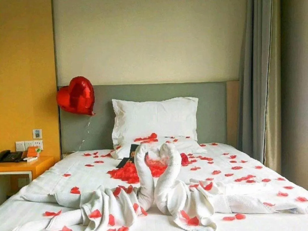 Bed in 7 Days Inn Harbin West Railway Station