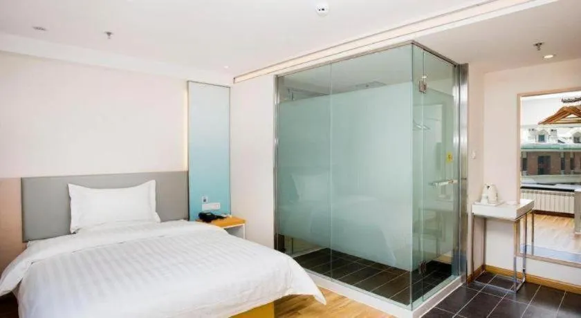 Bed in 7 Days Inn Harbin West Railway Station