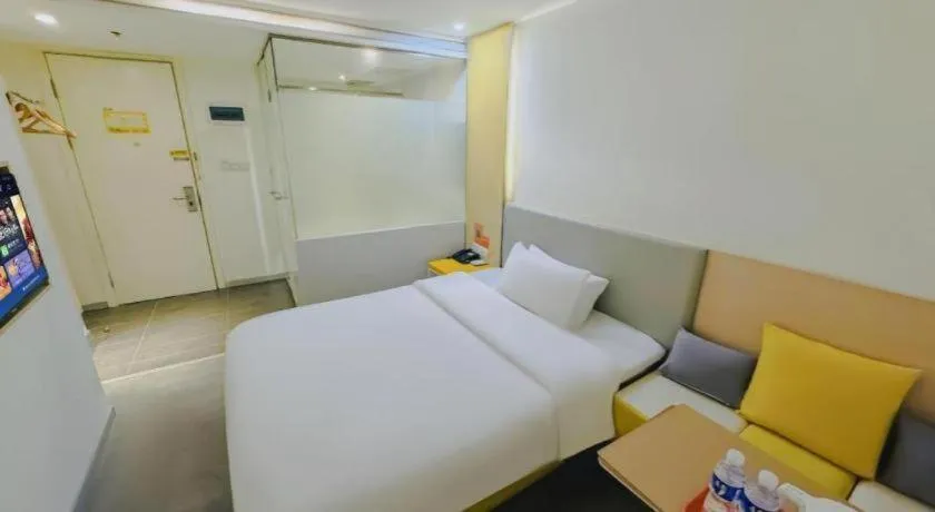 Bed in 7 Days Inn Harbin West Railway Station