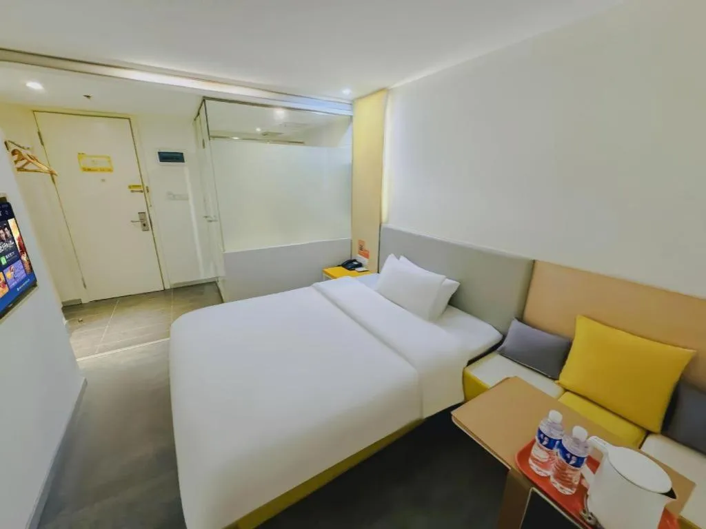 Bed in 7 Days Inn Harbin West Railway Station