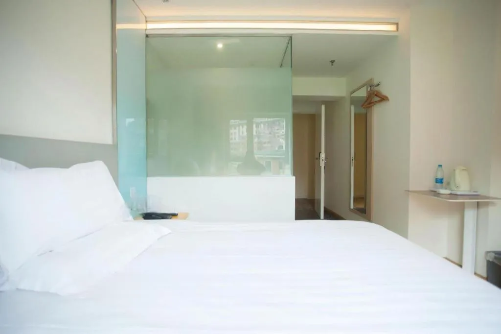 Bed in 7 Days Inn Harbin West Railway Station