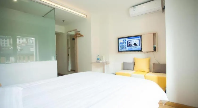 Bed in 7 Days Inn Harbin West Railway Station