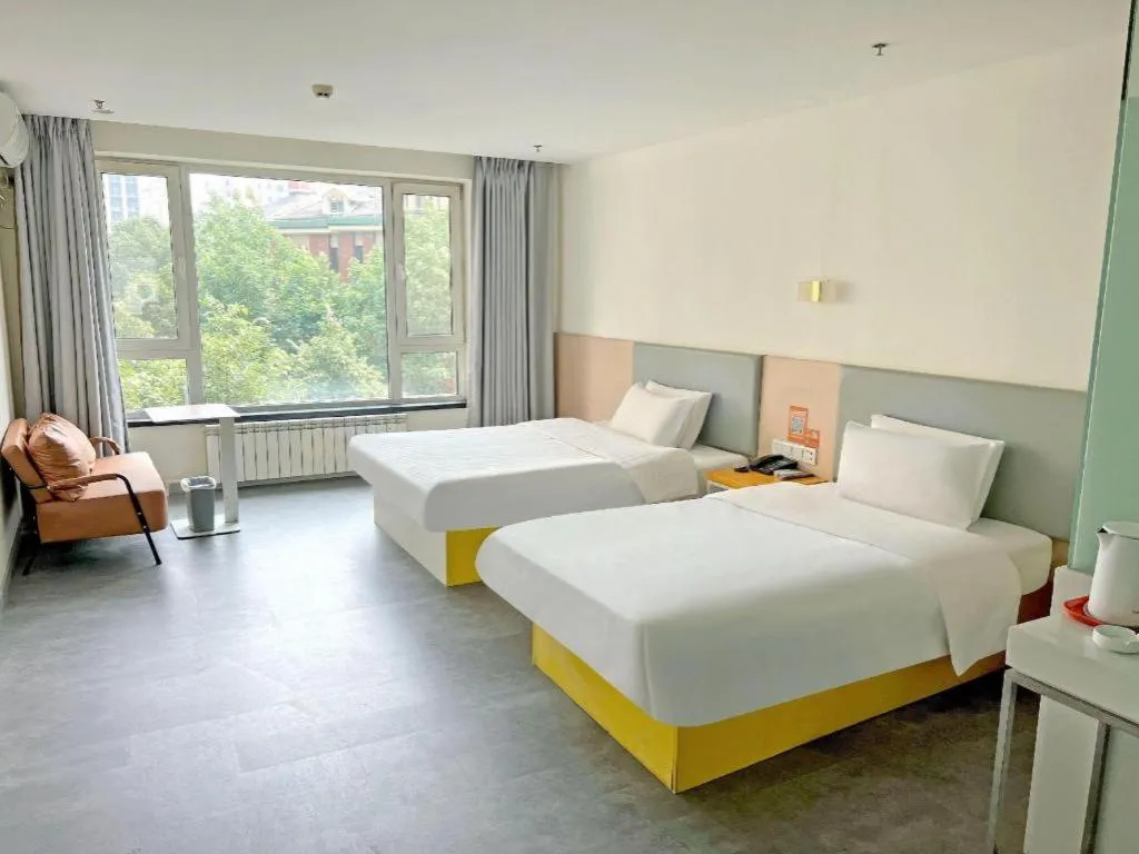 Bed in 7 Days Inn Harbin West Railway Station