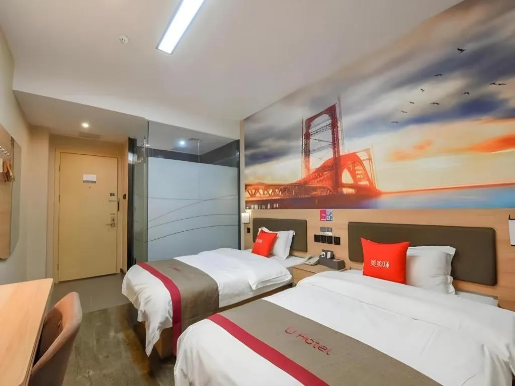 Bed in Thank Inn Hotel Anhui Fuyang Funan County Yunhe Dong Road