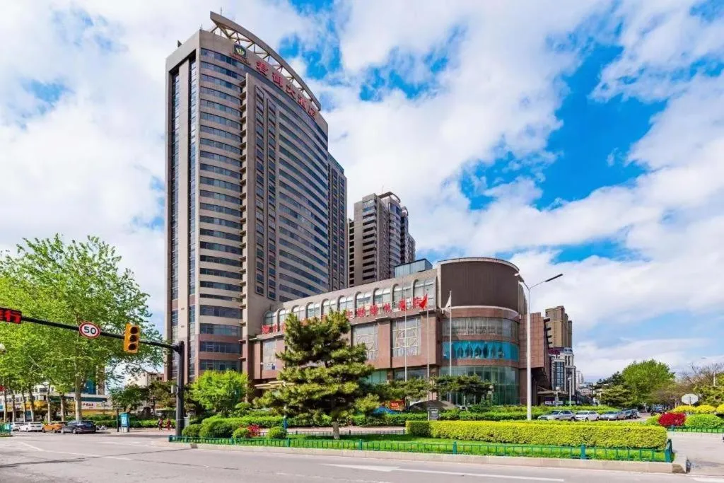 Junyu Grand Hotel Qinhuangdao