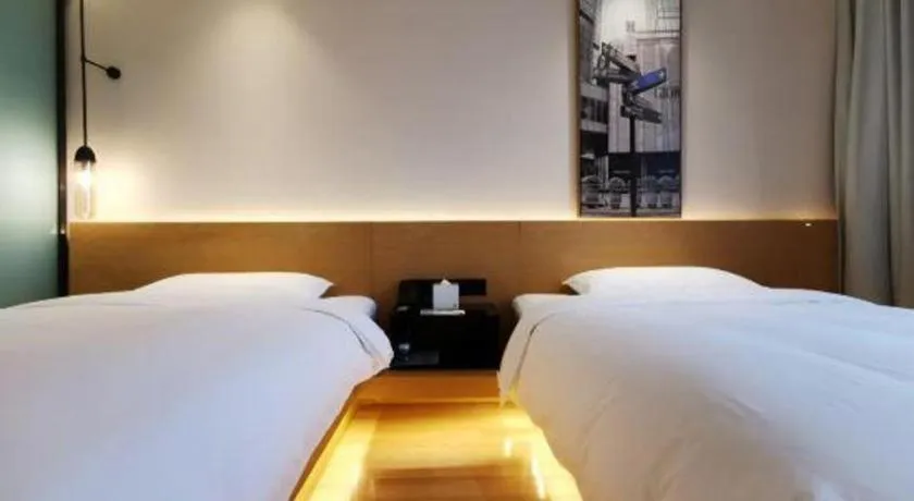 Bed in Quality Hotel Chengdu