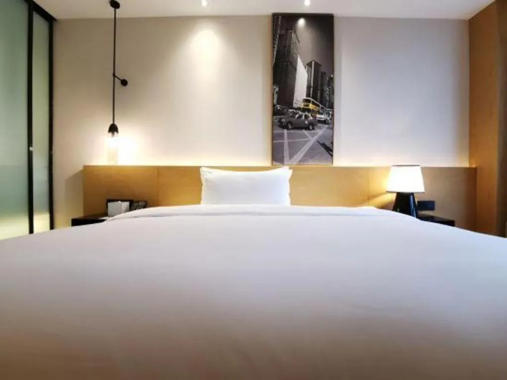 Bed in Quality Hotel Chengdu
