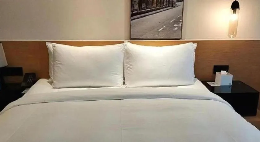 Bed in Quality Hotel Chengdu