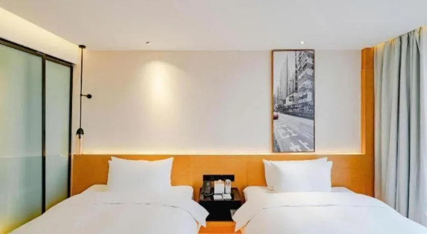 Bed in Quality Hotel Chengdu