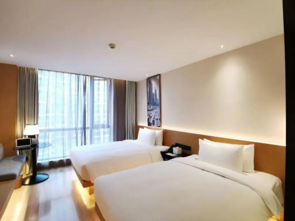 Bed in Quality Hotel Chengdu