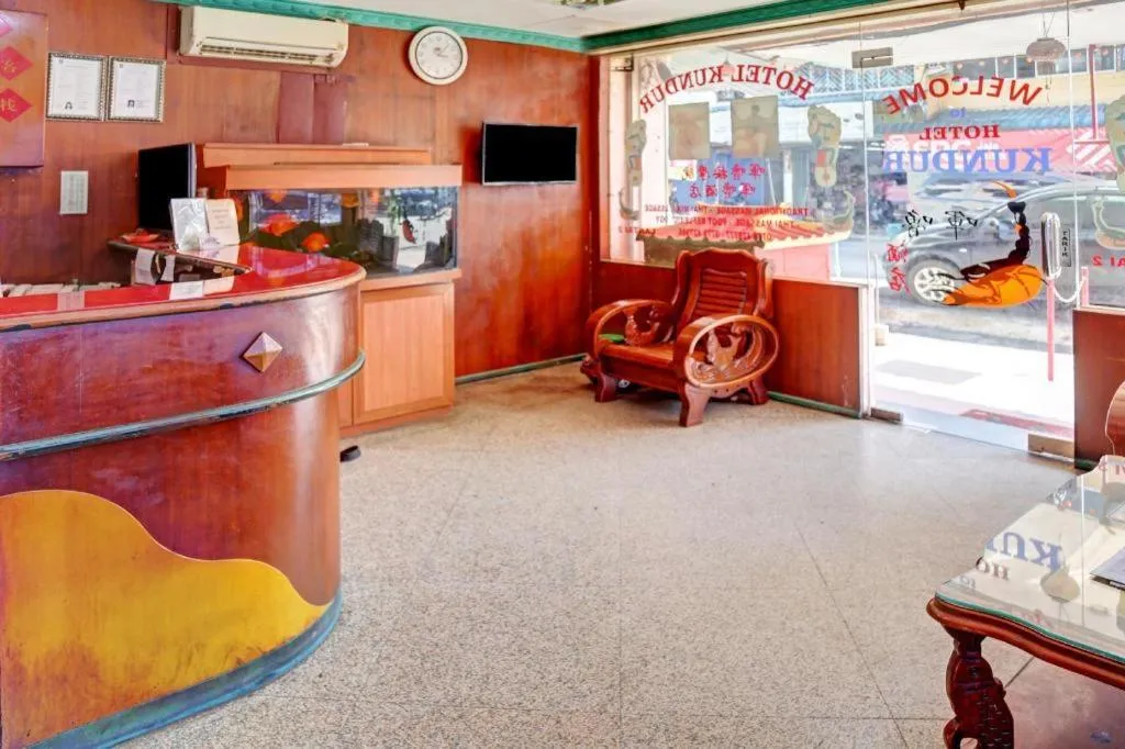 OYO 90507 Hotel Kundur