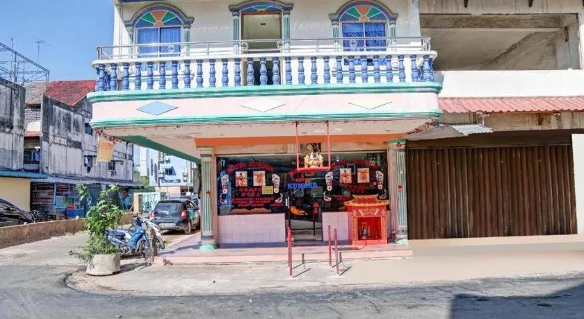 OYO 90507 Hotel Kundur