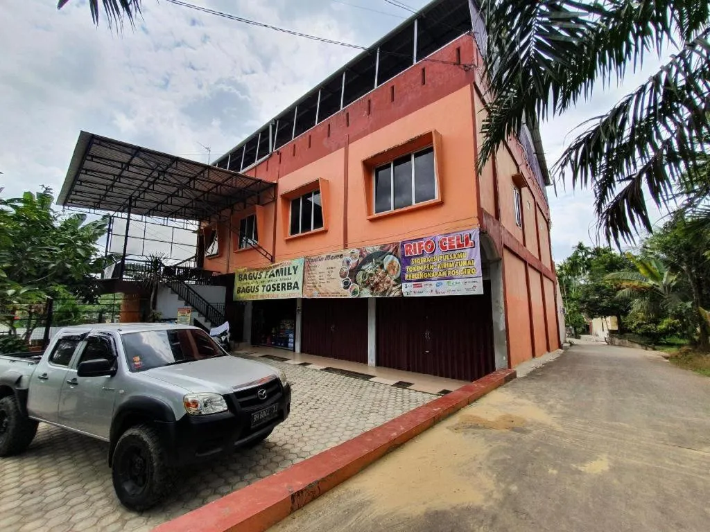 OYO 90976 Bagus Family Syariah