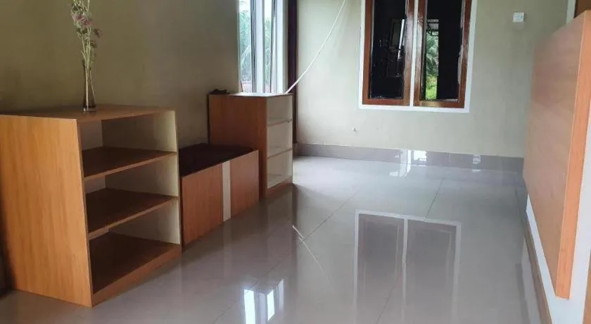 OYO 90976 Bagus Family Syariah