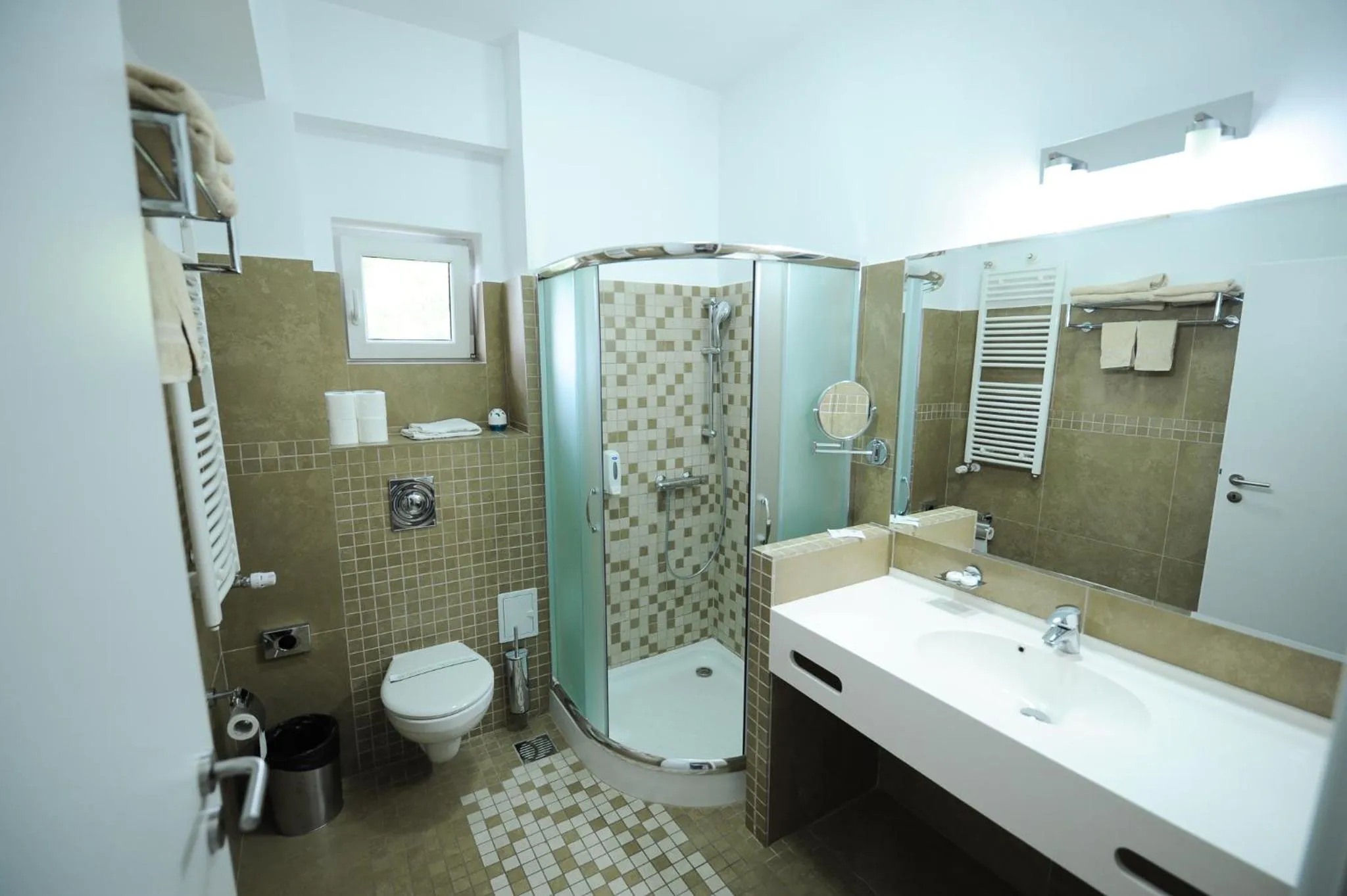 Double Room - single occupancy in Bruxelles Guesthouse Craiova