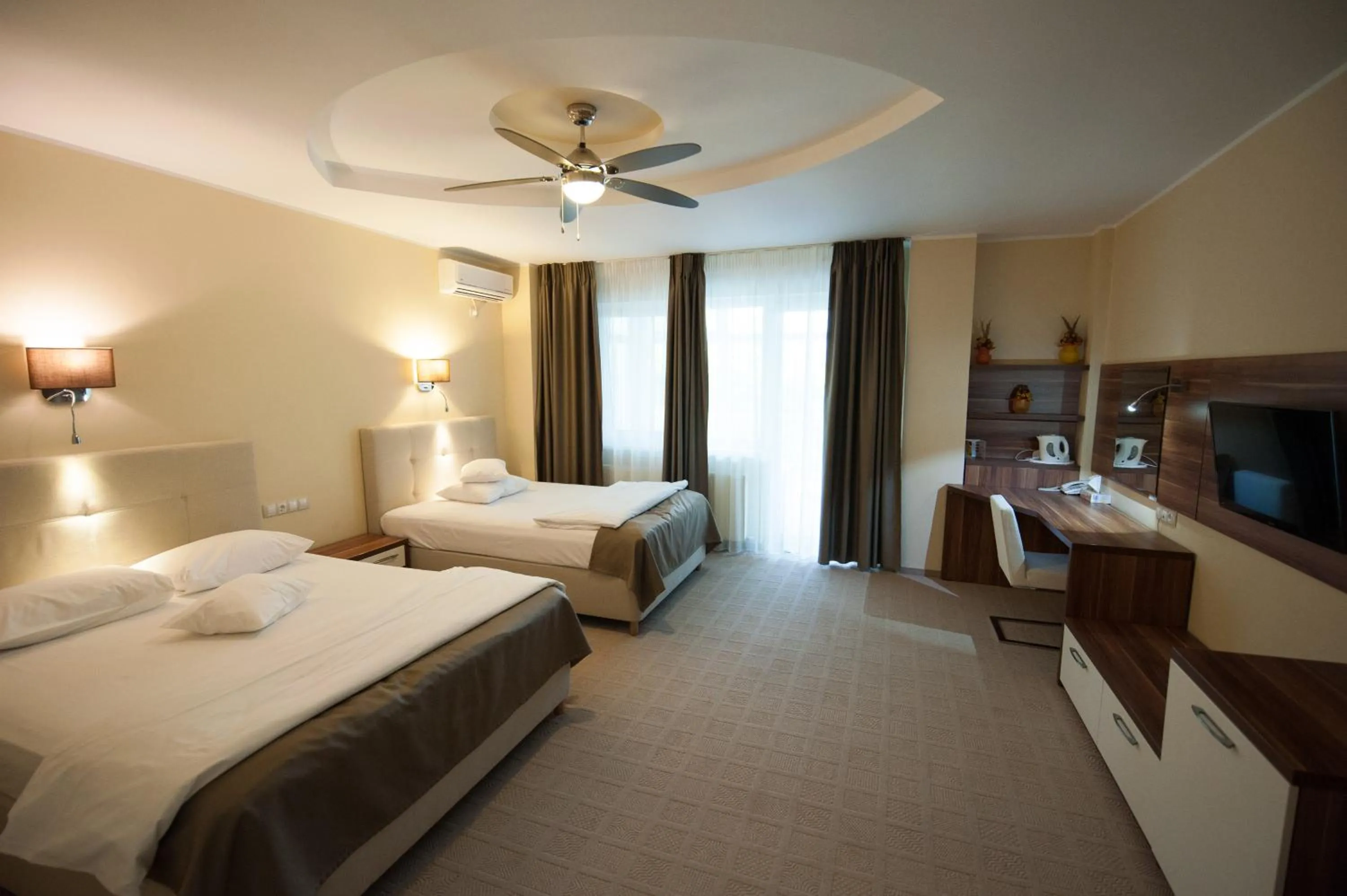 Two-Bedroom Apartment - single occupancy in Bruxelles Guesthouse Craiova