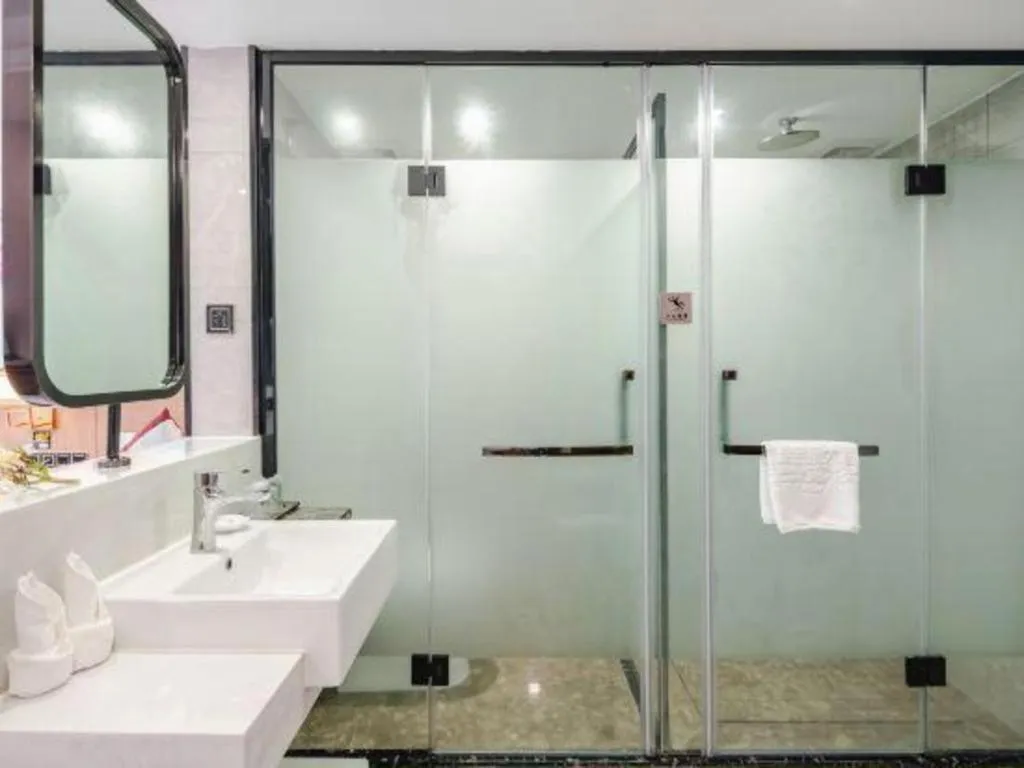 Xinyuan Hot Spring Hotel