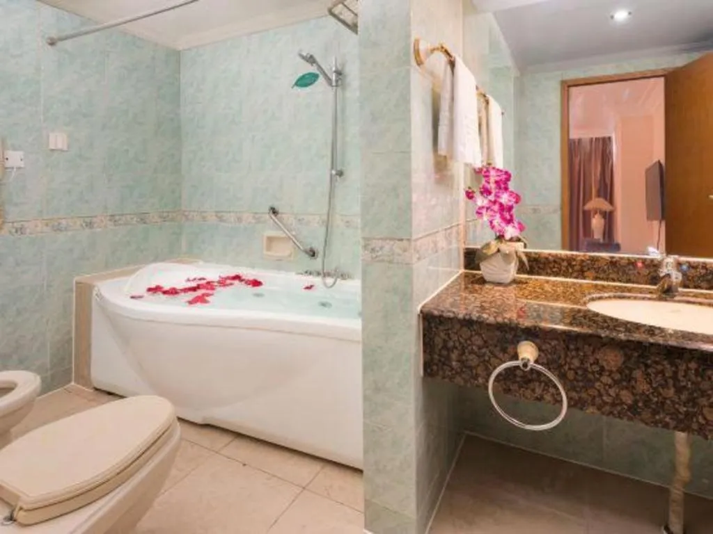 Xinyuan Hot Spring Hotel