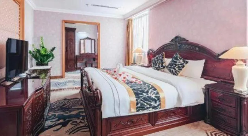 Bed in Xinyuan Hot Spring Hotel