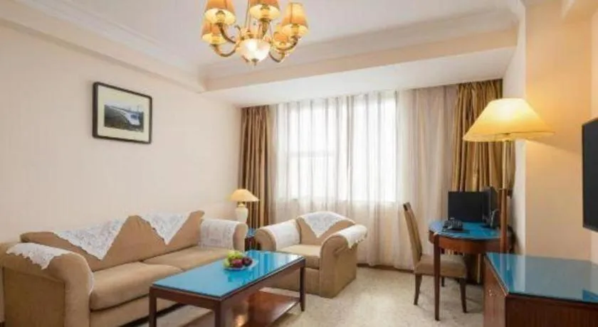 Xinyuan Hot Spring Hotel