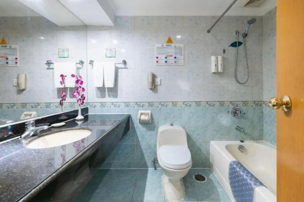 Xinyuan Hot Spring Hotel