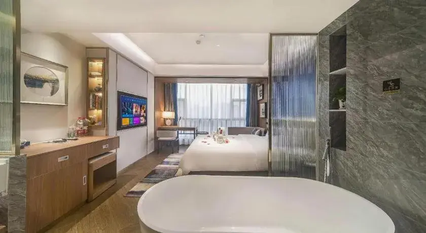 Bed in Xinyuan Hot Spring Hotel Bed in Xinyuan Hot Spring Hotel