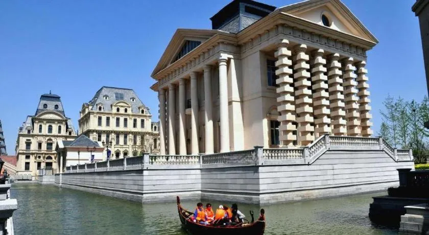 Dalian Liangyun Hotel