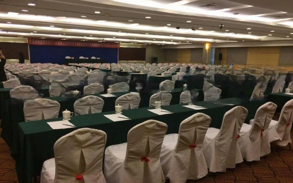 Dalian Liangyun Hotel