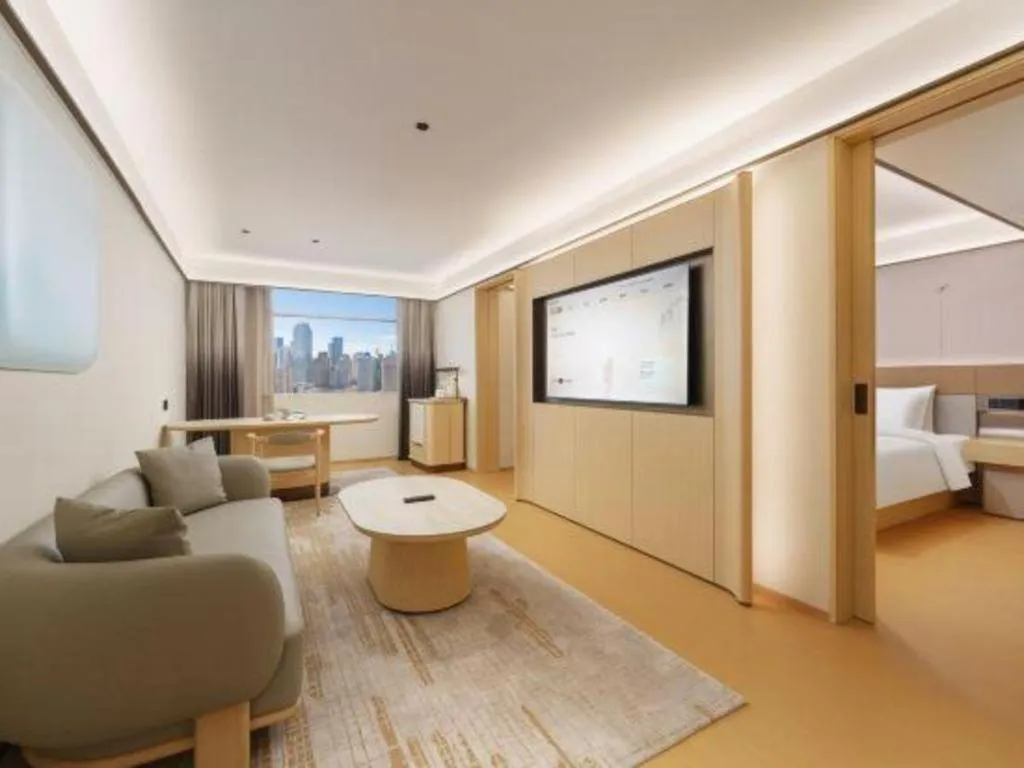 Bed in Dalian Liangyun Hotel