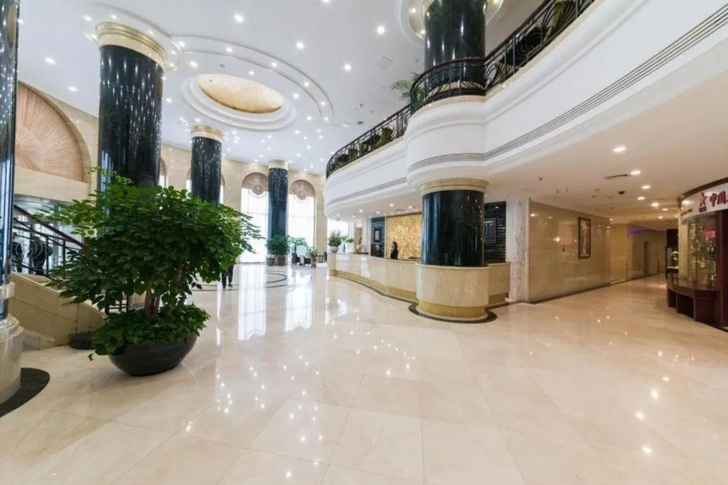 Dalian Liangyun Hotel