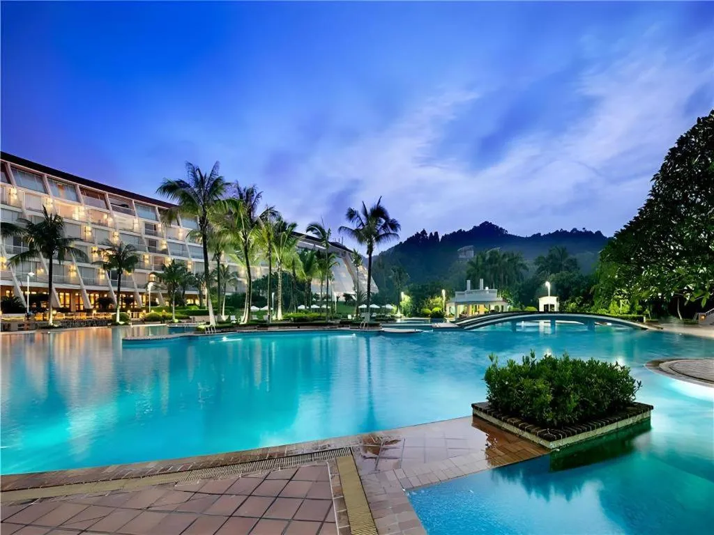 Dongguan MCB Lake Hotel