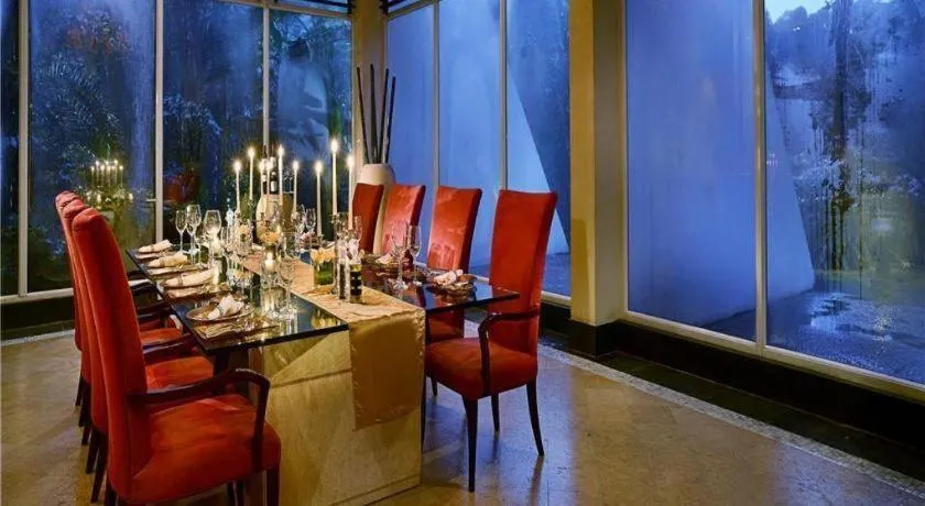 Dongguan MCB Lake Hotel