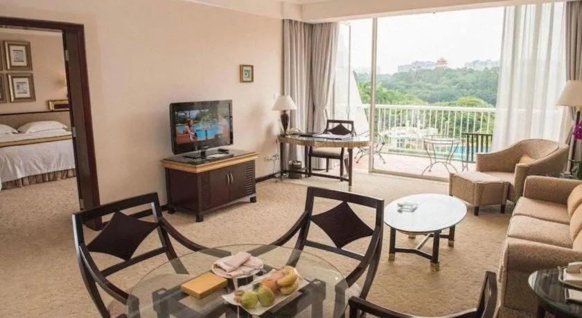 Dongguan MCB Lake Hotel