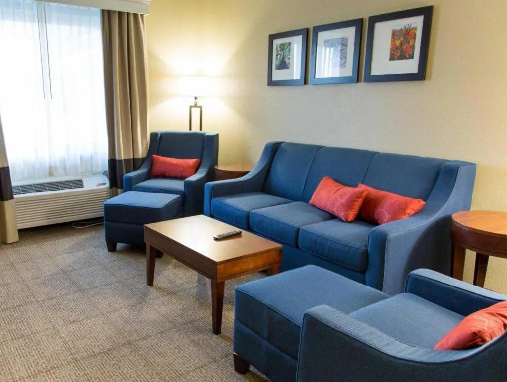 Comfort Inn DFW Airport North