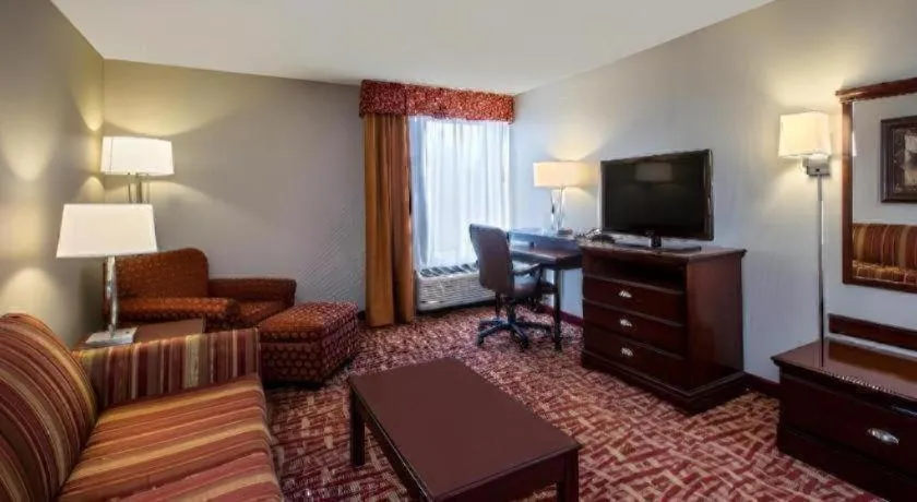 Holiday Inn Express Hotel And Suites Corinth By IHG