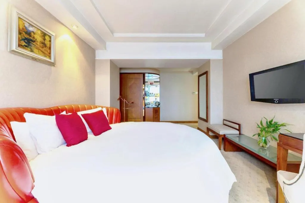 Bed in Nanchang Galactic Peace International Hotel