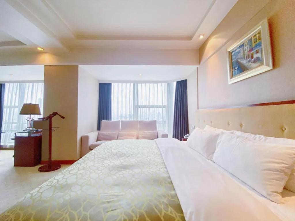 Bed in Nanchang Galactic Peace International Hotel