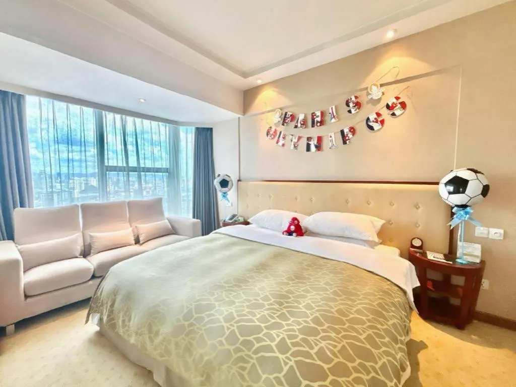 Bed in Nanchang Galactic Peace International Hotel