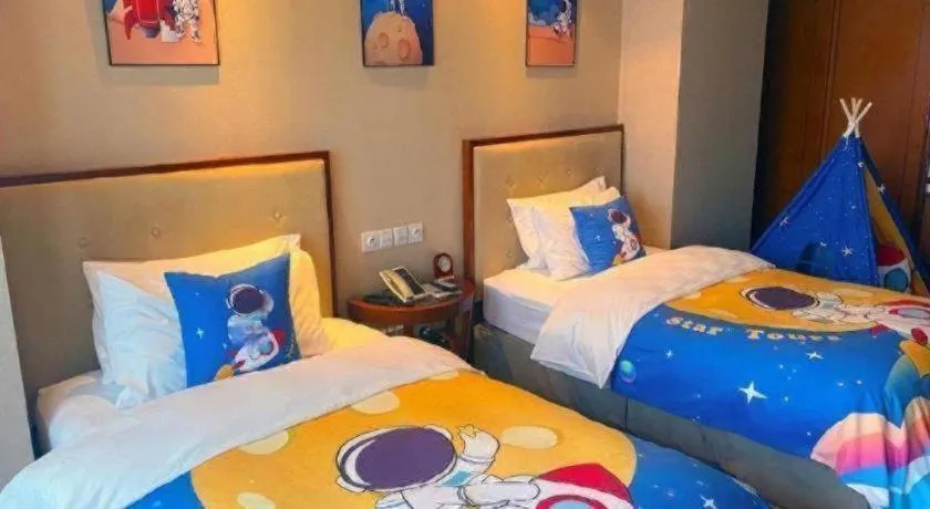 Bed in Nanchang Galactic Peace International Hotel