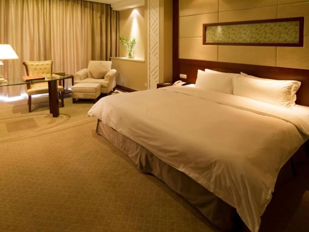 Bed in Nanchang Galactic Peace International Hotel
