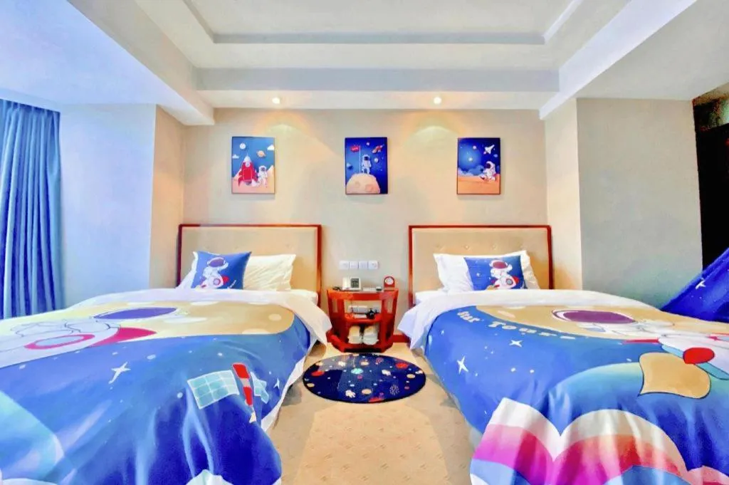 Bed in Nanchang Galactic Peace International Hotel