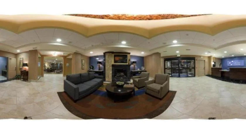 Holiday Inn Express Hotel & Suites Grand Island By IHG