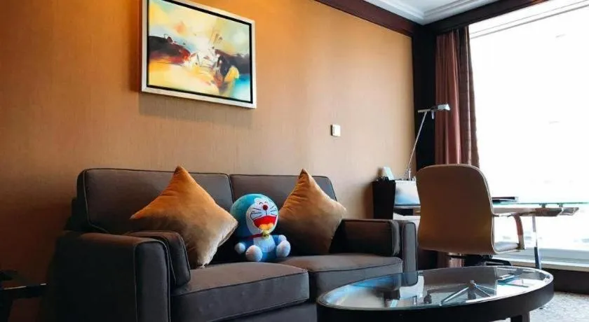 Golden Eagle Summit Hotel Downtown