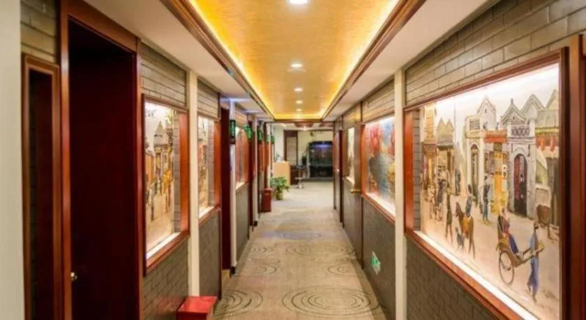 GreenTree Inn Beijing Dongcheng District Wangfujin South Luogu Lane Houhai Express Hotel