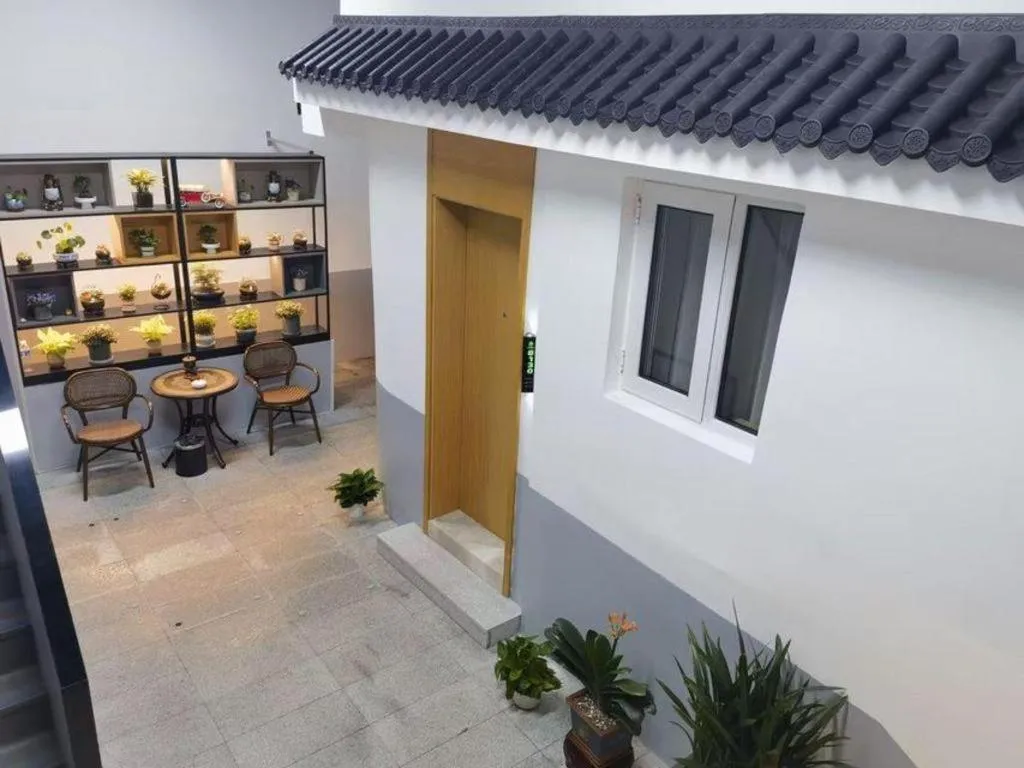 GreenTree Inn Beijing Dongcheng District Wangfujin South Luogu Lane Houhai Express Hotel