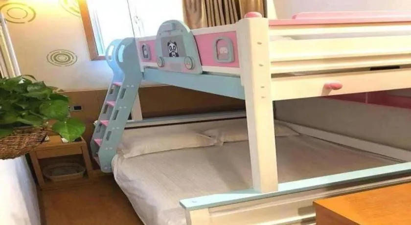 Bed in GreenTree Inn Beijing Dongcheng District Wangfujin South Luogu Lane Houhai Express Hotel